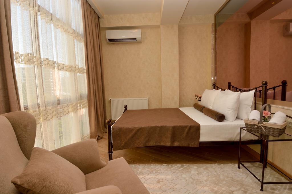 Dat Exx Apartments Tbilisi Exterior photo