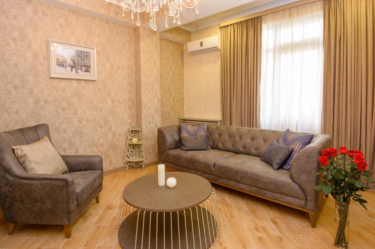 Dat Exx Apartments Tbilisi Exterior photo